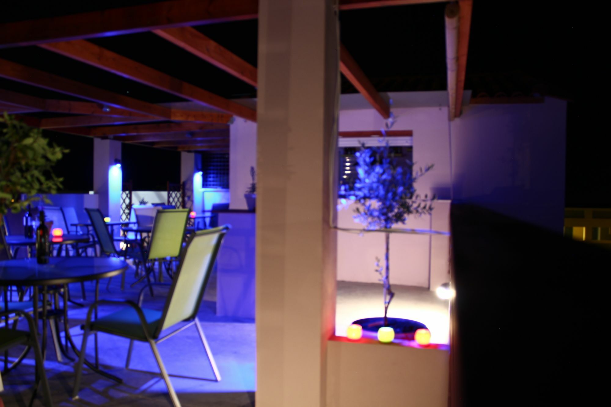 Helen Apartments Rethymno  Екстер'єр фото